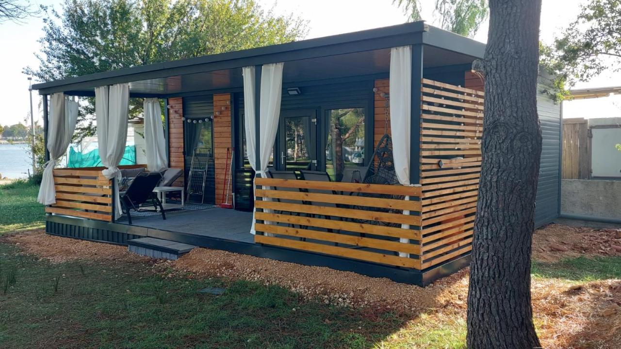 Sak Mobile Home Privlaka Привлака Экстерьер фото